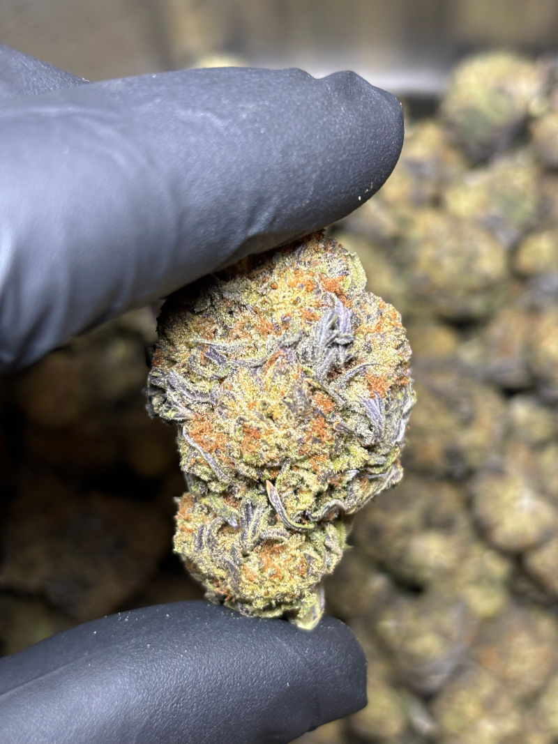 Carbon fiber thca flower 1g